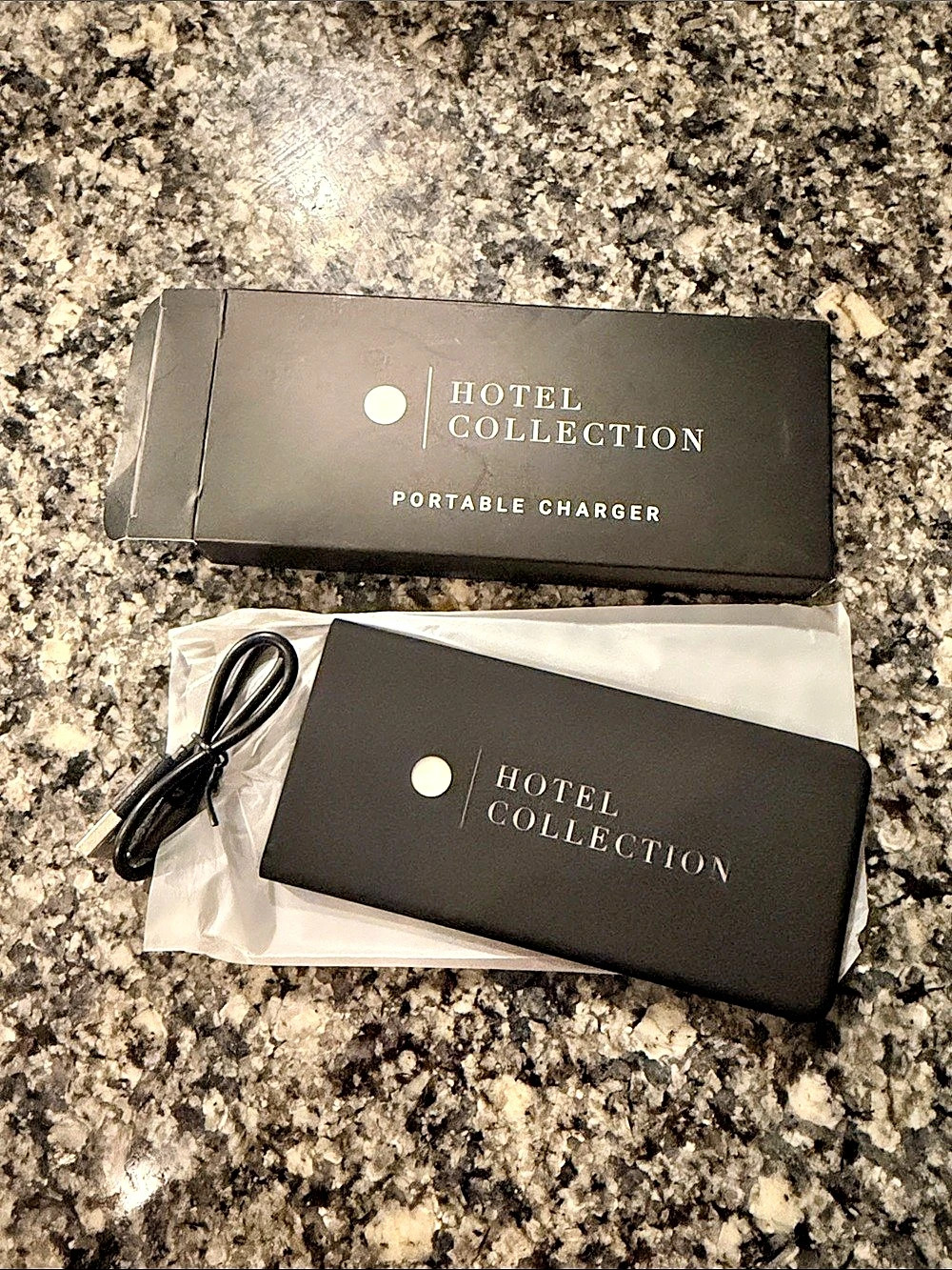 Hotel Collection Portable USB Charger Black